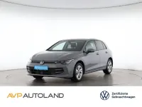 Gebraucht VW Golf VIII Life 150 PS (110 kW) 2025 Mondsteingrau Limousine