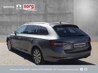 Gebraucht Skoda Superb Style 190 PS (139 kW) 2023 Grau Kombi