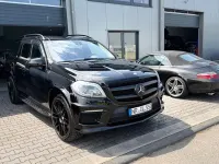 Gebraucht Mercedes GL500 435 PS (319 kW) 2013 Obsidianschwarz SUV