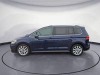 Gebraucht VW Touran Highline 150 PS (110 kW) 2025 Atlantik blue metallic Van / Kleinbus