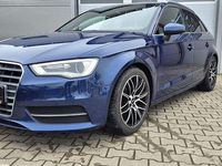 Gebraucht Audi A3 Ambiente 122 PS (89 kW) 2014 Blau Limousine
