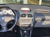 gebraucht Peugeot 206 CC 2. Hand wenig KM HU/AU/Insp bei Kauf neu