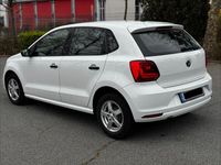 Gebraucht VW Polo Trendline 60 PS (44 kW) 2016 Weiß Kleinwagen