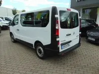 Gebraucht Opel Vivaro 125 PS (91 kW) 2017 Weiß Van / Kleinbus