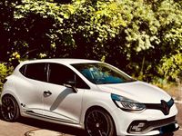 Gebraucht Renault Clio IV R.S. 200 PS (147 kW) 2016 Weiß Kleinwagen