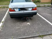 Gebraucht Mercedes 200 72 PS (52 kW) 1984 Weiß Limousine