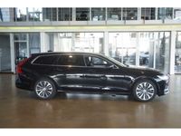 gebraucht Volvo V90 Kombi Momentum Pro T4*Autom LED Panodach ACC