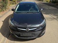 Gebraucht Opel Astra 116 PS (85 kW) 2014 Schwarz Limousine