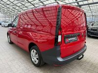 Gebraucht VW Caddy Maxi 102 PS (75 kW) 2022 Rot Van / Kleinbus
