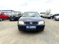 Gebraucht VW Bora Highline 116 PS (85 kW) 2000 Indigoblau perleffekt Limousine