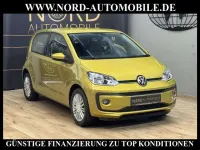 Gebraucht VW up! move up! 65 PS (47 kW) 2021 Honey yellow metallic (metallic) Kleinwagen