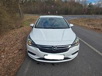 Gebraucht Opel Astra 136 PS (100 kW) 2015 Weiß Limousine