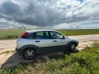 Gebraucht Ford Focus 116 PS (85 kW) 2001 Grau Kleinwagen