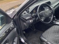 Gebraucht Mercedes E250 204 PS (150 kW) 2010 Grau Limousine