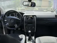Gebraucht Mercedes B180 109 PS (80 kW) 2010 Grau Van / Kleinbus