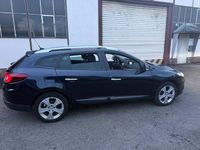 Gebraucht Renault Mégane III Dynamique 131 PS (96 kW) 2010 Blau Limousine