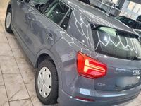 Gebraucht Audi Q2 115 PS (84 kW) 2019 Grau SUV