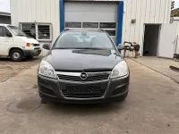 Gebraucht Opel Astra Edition 116 PS (85 kW) 2009 Karbongrau Kombi