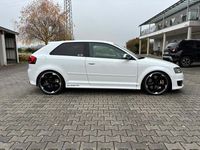 Gebraucht Audi S3 Ambiente 265 PS (194 kW) 2010 Weiß Kleinwagen