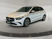 Gebraucht Mercedes B180 116 PS (85 kW) 2023 Iridiumsilber metallic Van / Kleinbus