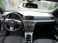 Gebraucht Opel Astra GTC Cosmo 150 PS (110 kW) 2007 Grau metallic Coupé