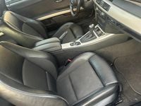 Używany BMW 320 177 KM (130 kW) 2009 Czarny Coupe