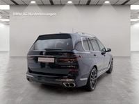 Gebraucht BMW X7 M Sport 530 PS (389 kW) 2023 Schwarz SUV