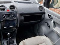 Second-hand VW Caddy 105 CP (77 kW) 2007 Alb Monovolum