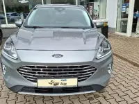 Usado Ford Kuga Titanium 150 HP (110 kW) 2022 Prateado SUV