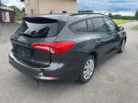 Gebraucht Ford Focus Trend 101 PS (74 kW) 2019 Grau Limousine