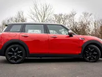 Gebraucht Mini Cooper D Clubman 150 PS (110 kW) 2020 Rot Kombi