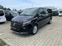 Gebraucht Mercedes V300 Avantgarde 237 PS (174 kW) 2023 Schwarz Van / Kleinbus