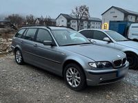 Gebraucht BMW 318 143 PS (105 kW) 2004 Grau Kombi