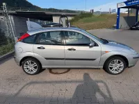 Gebraucht Ford Focus 101 PS (74 kW) 2004 Silber Limousine