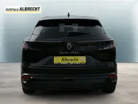 Gebraucht Renault Austral Techno 158 PS (116 kW) 2024 Sternenschwarz SUV