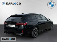 Gebraucht BMW 520 M Sport 197 PS (144 kW) 2025 Schwarz Kombi