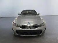 Gebraucht BMW 330 M Sport 245 PS (180 kW) 2025 C4w  skyscraper grau metallic Kombi