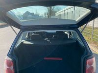 Gebraucht VW Passat 115 PS (84 kW) 2001 Blau Kombi