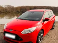 Brugt Ford Focus ST 250 HK (183 kW) 2012 Rød Stationcar