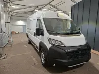 Gebraucht Peugeot Boxer 140 PS (102 kW) 2025 Weiß Van