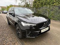 Neu Volvo XC60 Plus 250 PS (183 kW) 2025 Schwarz SUV