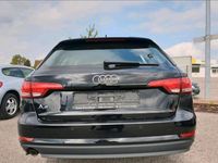 Gebraucht Audi A4 Design 150 PS (110 kW) 2015 Schwarz Kombi