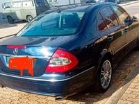Gebraucht Mercedes E320 Elegance 224 PS (164 kW) 2008 Blau Limousine