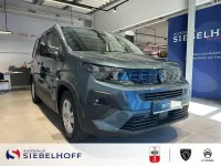 Neu Peugeot Rifter Allure 110 PS (80 kW) 2026 Kiama blau Van / Kleinbus