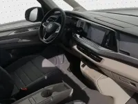 Gebraucht VW Multivan Life 150 PS (110 kW) 2026 Silber Van / Kleinbus