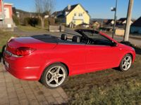 Gebraucht Opel Astra Cabriolet 140 PS (102 kW) 2008 Rot Cabrio