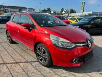 Gebraucht Renault Clio GrandTour Luxe 90 PS (66 kW) 2015 Rot Kombi