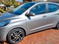 Gebraucht Hyundai i10 Trend 84 PS (61 kW) 2022 Grau Kleinwagen