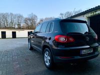 Gebraucht VW Tiguan 140 PS (102 kW) 2011 Schwarz SUV