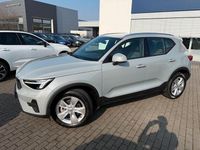 Gebraucht Volvo XC40 Core 163 PS (119 kW) 2024 Grau SUV
